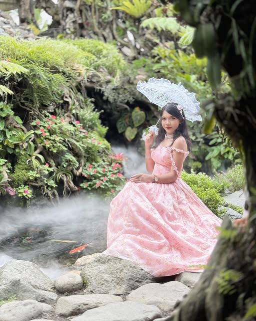 Rinn Dress Antique Elegance