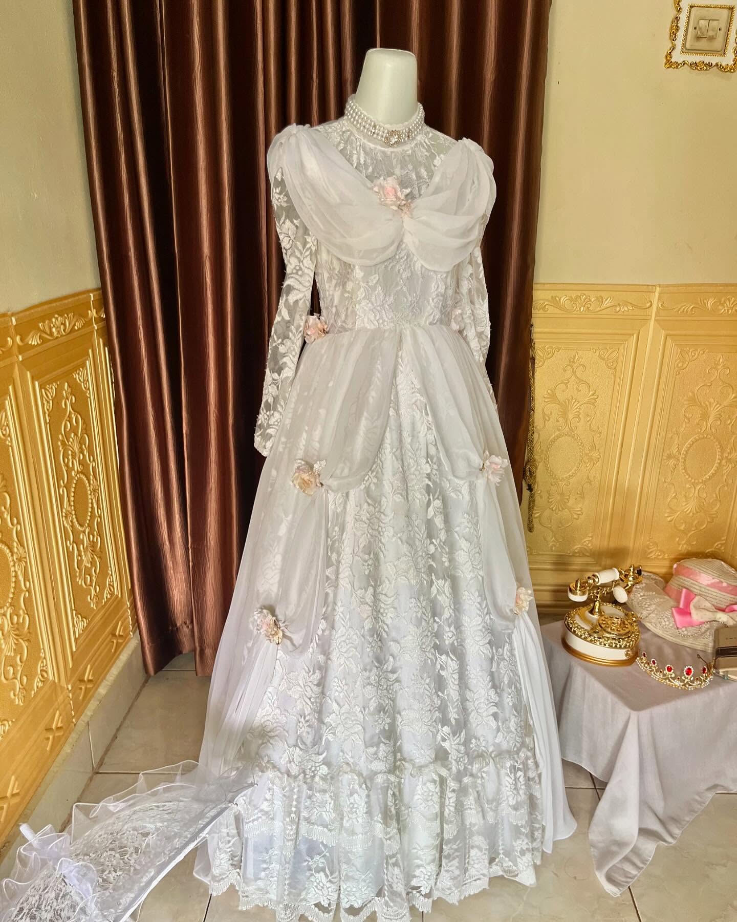 Rinn Dress Victorian Ballgown